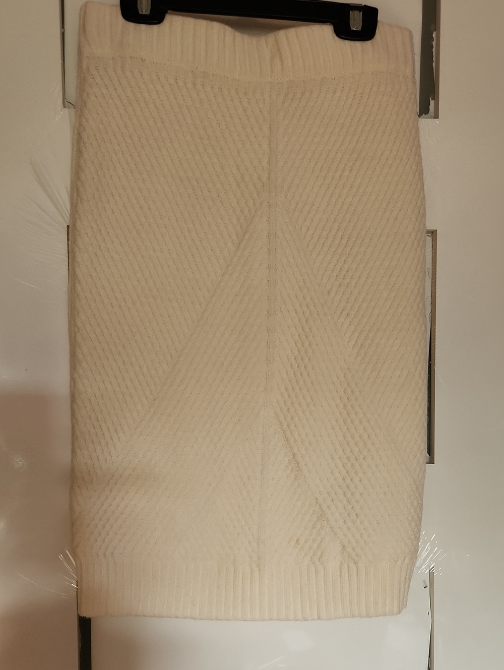 Cream Knit Pencil Skirt